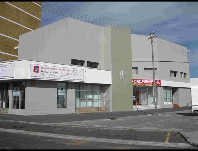 400M² OFFICE TO LET IN PAROW CENTRAL